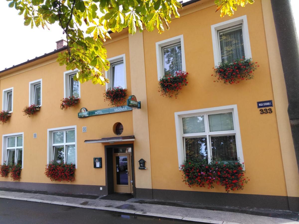 Hotel Vagonka Studenka Экстерьер фото