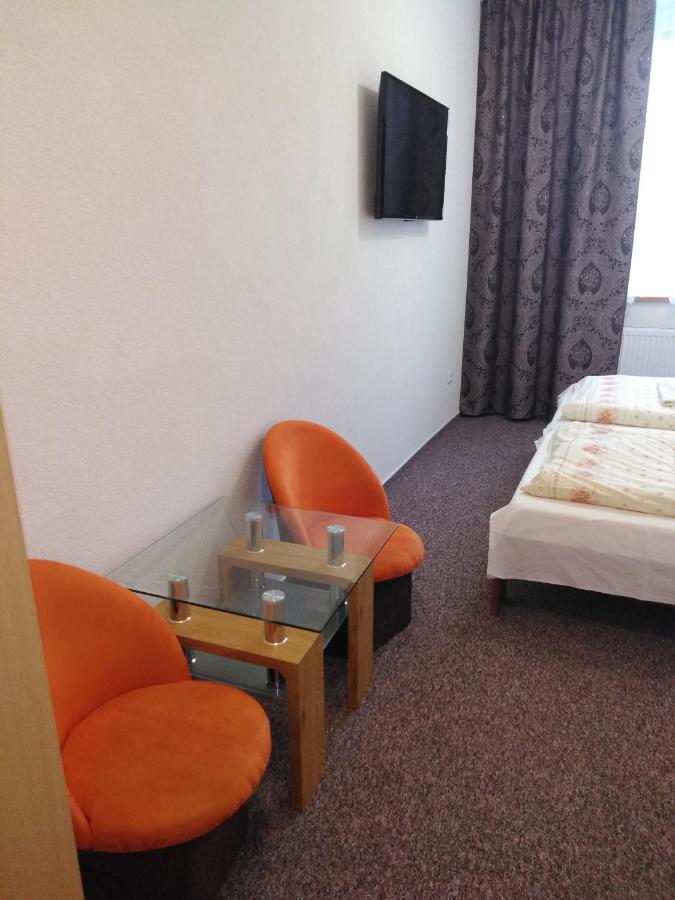 Hotel Vagonka Studenka Экстерьер фото